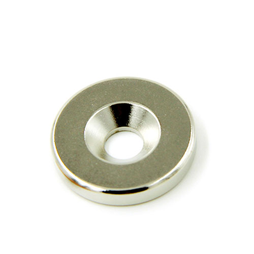 沉頭孔磁鐵